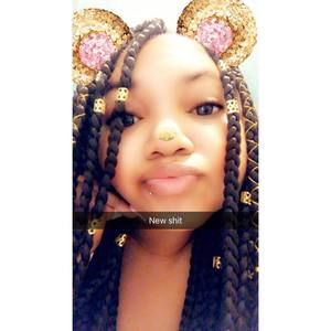 Meet your Posher, Kiara